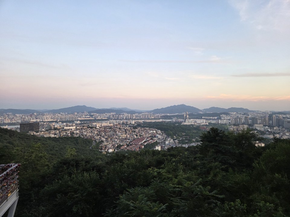 남산에서 내려다본 서울
